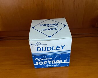 Nice Vintage Dudley Official SOFTBALL in Original Box #SB12L