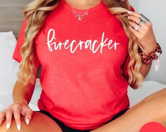 FIRECRACKER 4 de julio Camisa Mujer, 4 de julio Camisa Mujer, Camiseta Patriótica Divertida, 4 de julio Top, 4 de julio Traje Fuegos artificiales