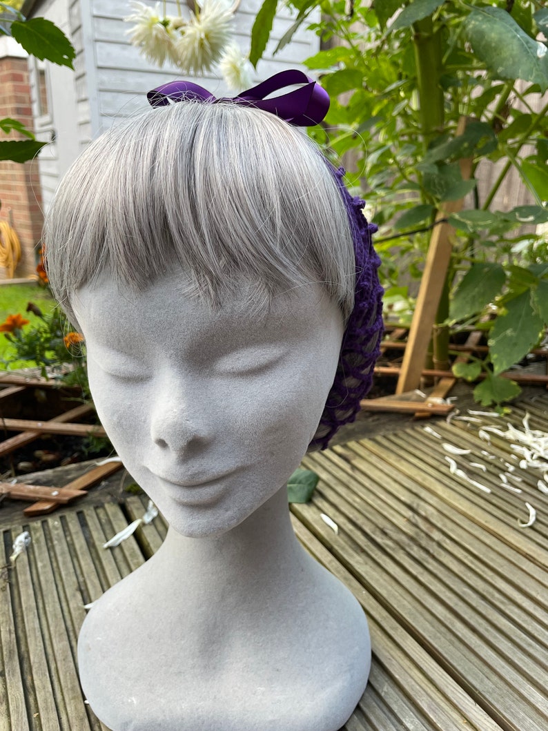 Purple 1940s style retro ribbon snood hairnet image 6