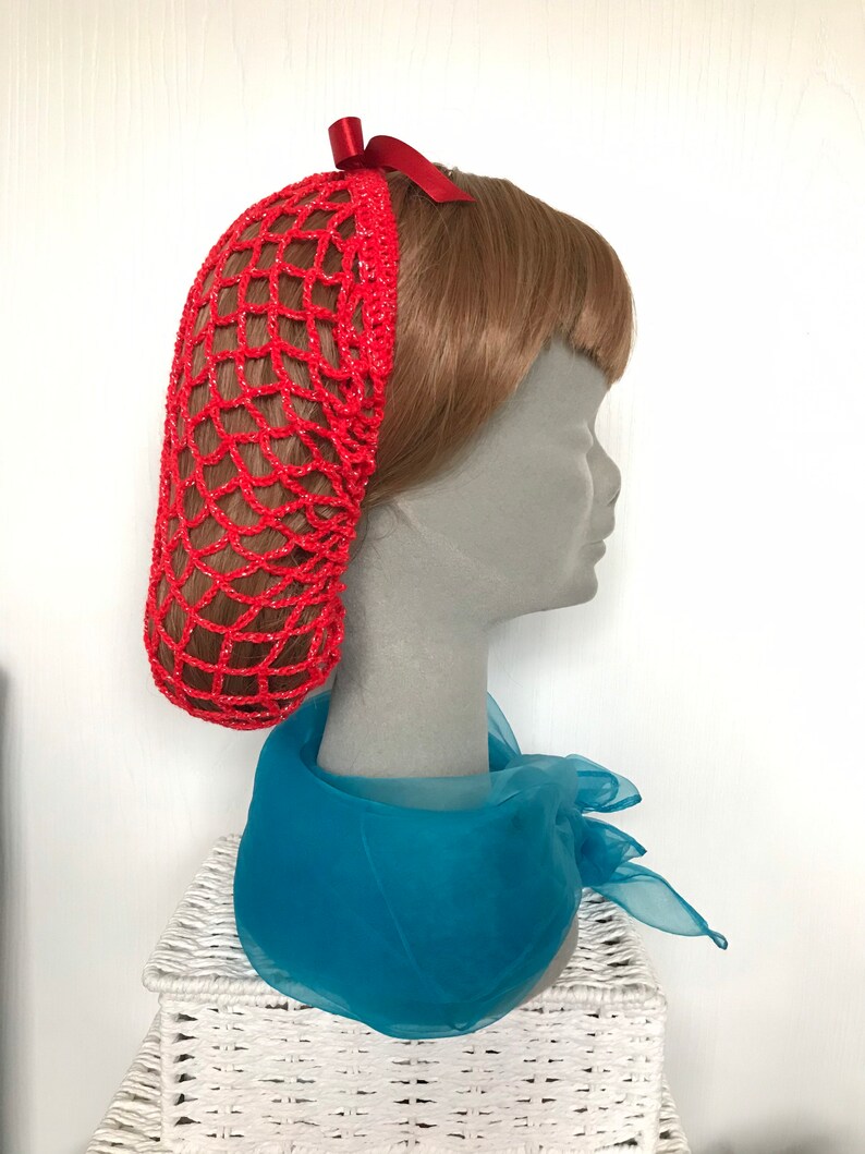 Red sparkles snood/hairnet crocheted to an original 1940s pattern 3 sizes available image 3