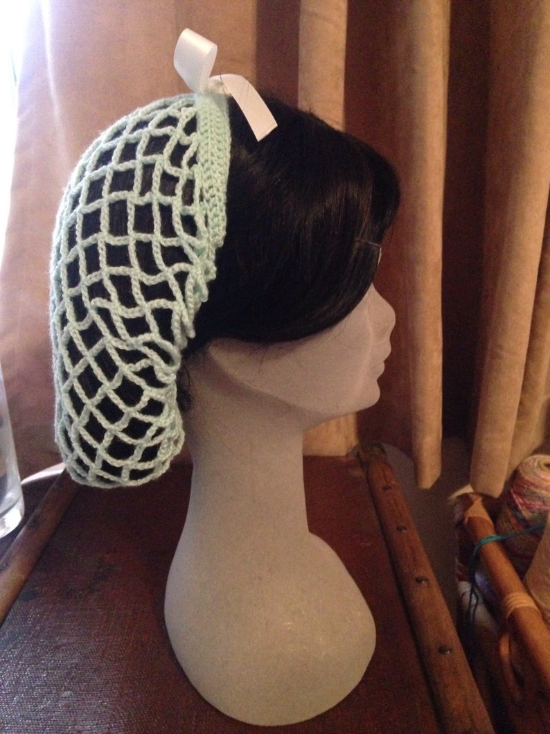 Palest green 1940s style snood/hairnet. 3 Sizes available image 6