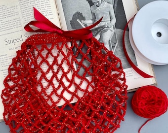 Red with green sparkle snood/hairnet crocheted to an original 1940s pattern - 3 sizes available