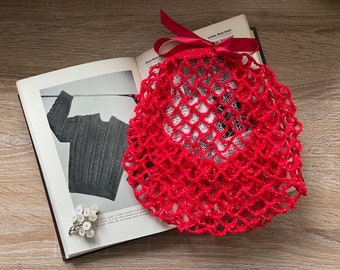 Red sparkles snood/hairnet crocheted to an original 1940s pattern - 3 sizes available