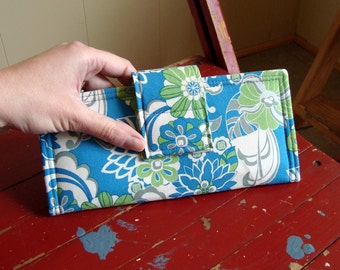 Retro Floral Wallet