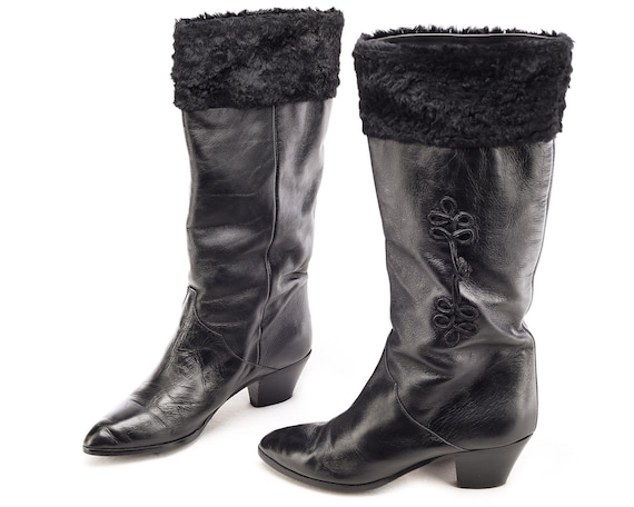 EU size 36 Slouchy Black Boots 80s . Cone Heel Boo