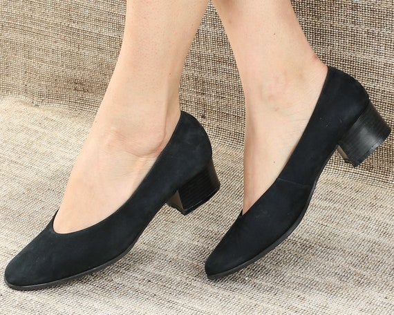 simple black flats