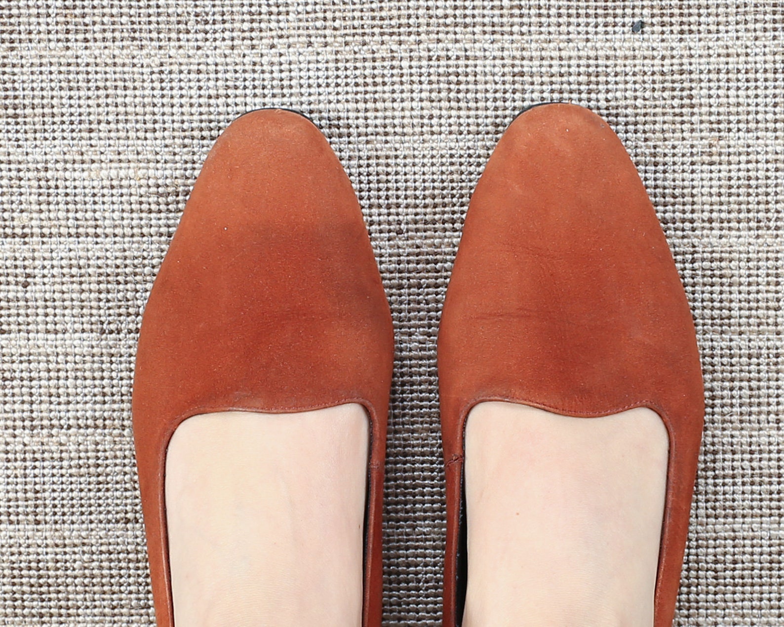 us women 8.5 rustic suede leather flats 80s brown ballet flats formal office low heel pumps vintage shoes 1980s leather sole . e