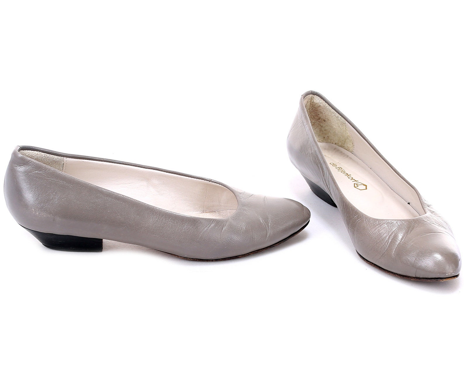 us size 6.5 grey ballet flats vintage leather shoes 80s mod slip ons low heel grey shoes minimalist ballerinas girlfriend shoes.