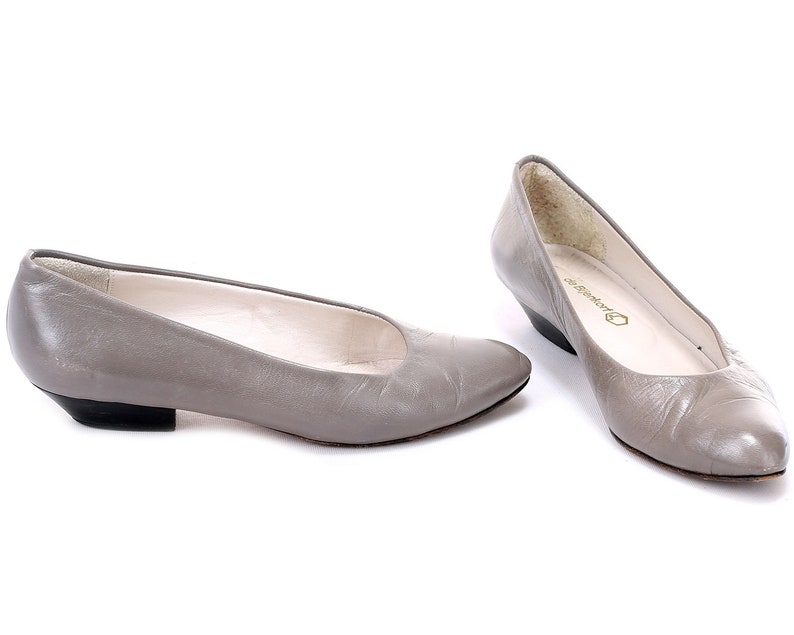 EUR 37 UK 4 US 6.5 Vintage Ballet Flats 80s Leather Shoes Mod Slip Ons Low Heel Gray Shoes Minimalist Ballerinas Girlfriend Shoes