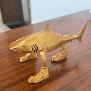 Limited Edition Golden Tralalero Tralala Figure, Trendy Tralalero Memes, Tralalero Italian Brainrot, Collectibles Tralala Tiktok Trends Gift