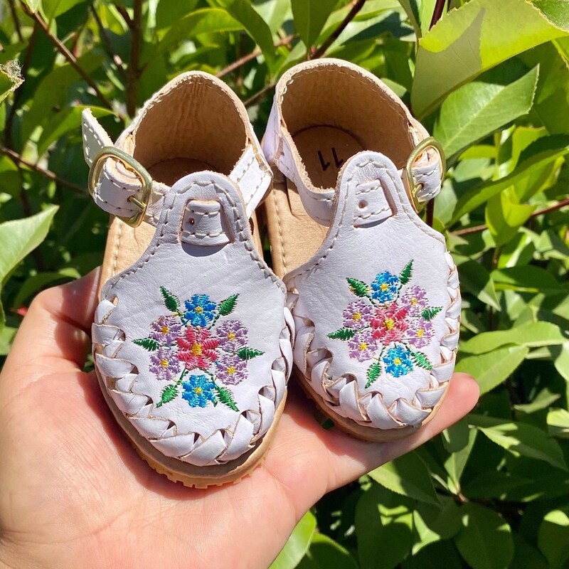 huaraches junior size 3