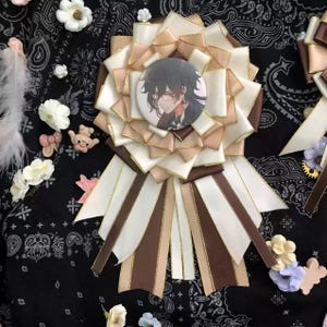 Ita Bag Badge Rosettes, Itabag Backpack Pin Decorations, Anime Badge Holder Decoration Accessory,Suitable for 55-68mm pin badges.