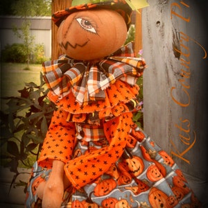 Primitive Fall Pumpkin Head doll Mrs. Gourdon INSTANT DOWNLOAD PATTERN 147 image 3