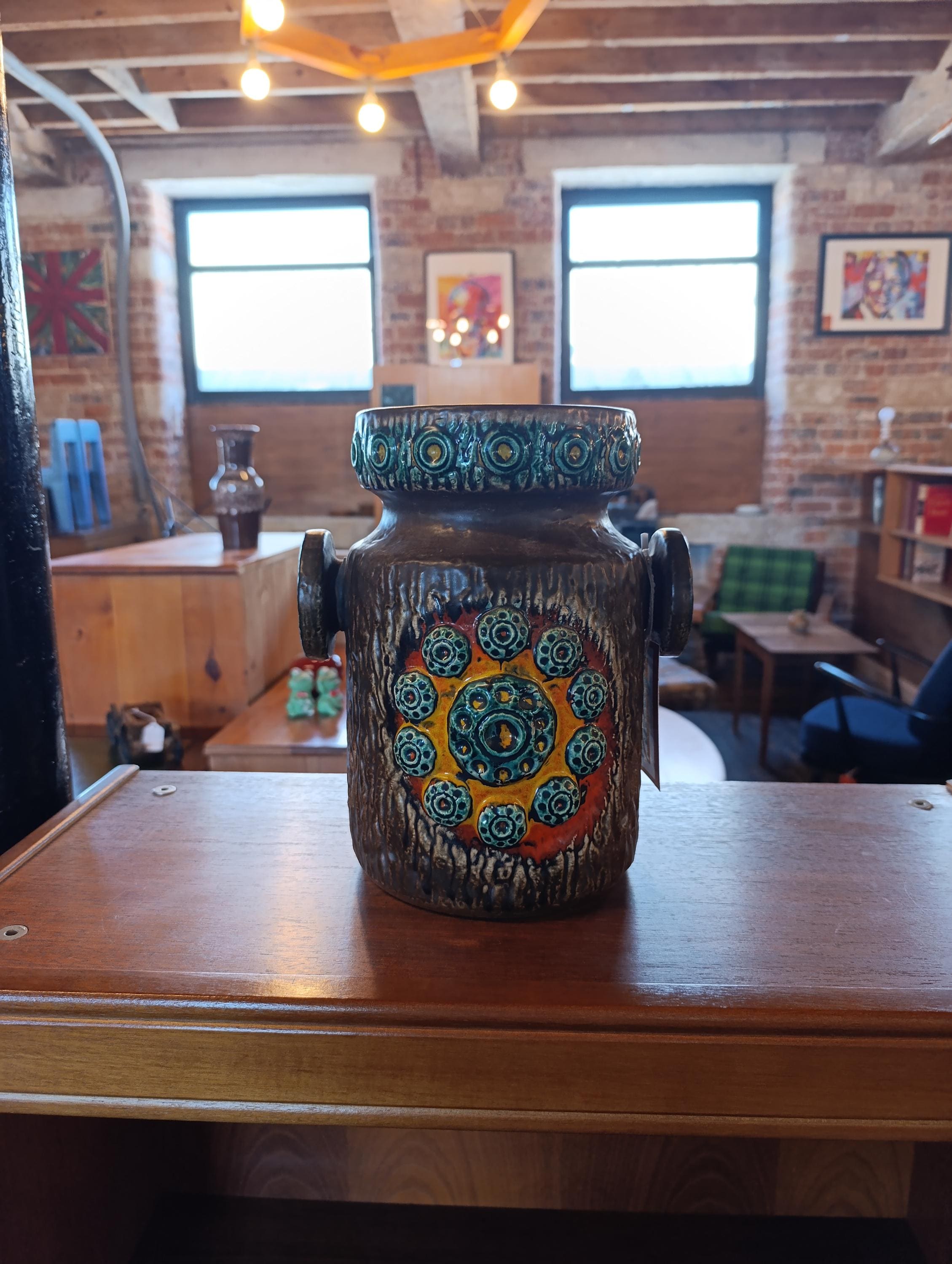 Large 1970s Dumler & Breiden Model 90/25 Fat Lava Vase | West
