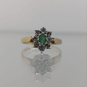 Vintage 9ct Gold Emerald & Diamond Cluster Ring - Size L