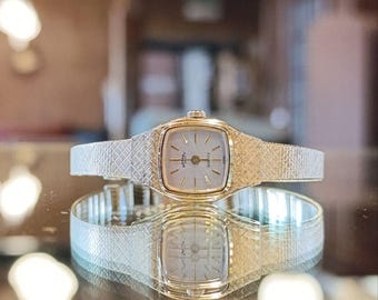 Vintage Rotary Women&#39;s Watch – 1980s Gold Plated Bracelet & Black and White Dial