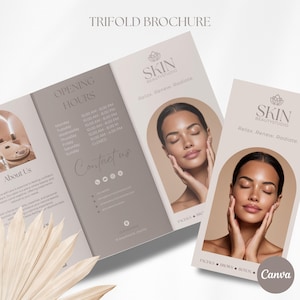 Può includere: Un depliant a tre ante per Skin Beauty Studio, con una donna con gli occhi chiusi. Il depliant include il logo dello studio, gli orari di apertura, le informazioni di contatto e i servizi. La combinazione di colori è neutra con toni beige e grigi.