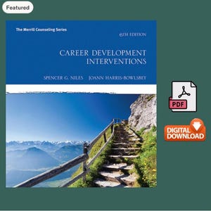 Op de afbeelding: Het leerboek van de 6e editie getiteld Career Development Interventions door Spencer G. Niles en JoAnn Harris-Bowlsbey uit de The Merrill Counseling Series. De kaft toont een blauw bovengedeelte en een bergpad met een houten reling eronder.
