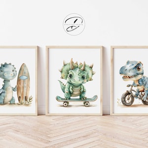 3er Set Dinosaurier-Drucke, Dinosaurier-Themendrucke, Kleinkind-Raumdekor, druckbare Wandkunst, Sport-Wanddekor, Dinosaurier, die Fahrrad Skateboard reiten