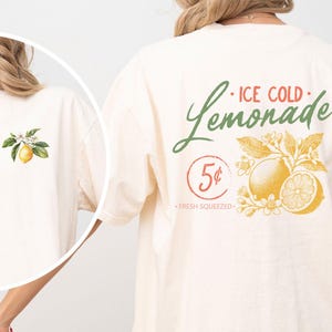 Vintage Lemonade Graphic T-Shirt,Summer Tee,Trendy Womens Shirt, Retro Squeeze Shirt, Perfect for Picnics, Beach Days,Fruit Tshirt