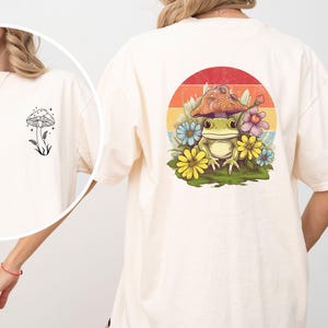 Blumenfrosch Pilze Komfort Farben T-Shirt, Pilze T-Shirt, Natur Liebhaber Shirt, Botanische Kleidung, Wald Thema Cottagecore Aesthetic Fairycore