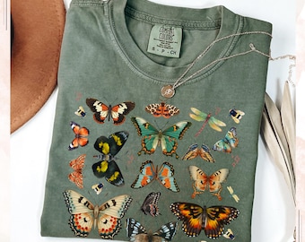 Butterfly Shirt ,Butterfly Gifts,Butterfly Boho Graphic T-shirt, Vintage Boho Style, Nature Lover Tee