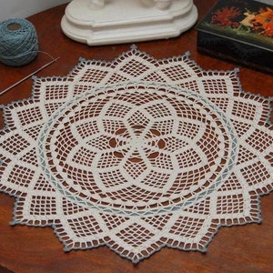 Summers Promise Doily pattern  PDF Digital Download