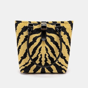 Bolsa de Carpete Costurada à Mão - Bolsa de Transporte Diário - Bolsa de Ombro - Listra de Tigre de Carpete