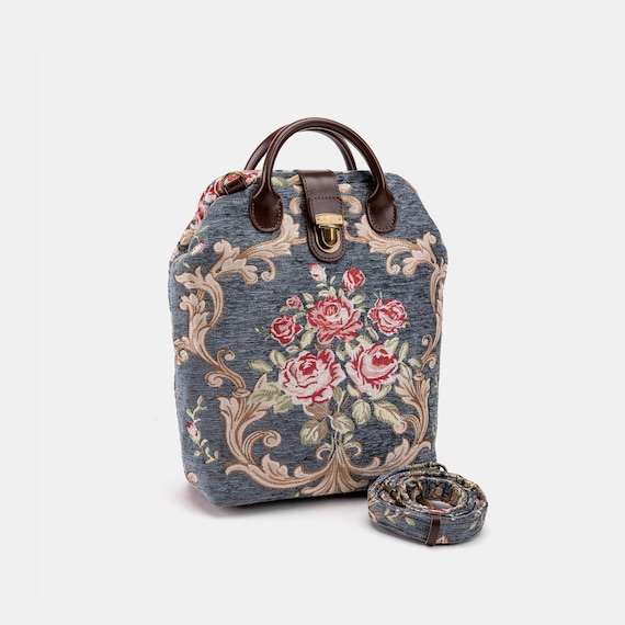 chloe bag mini backpack CHLOE Faye Mini Backpack Review + What Fits Inside!