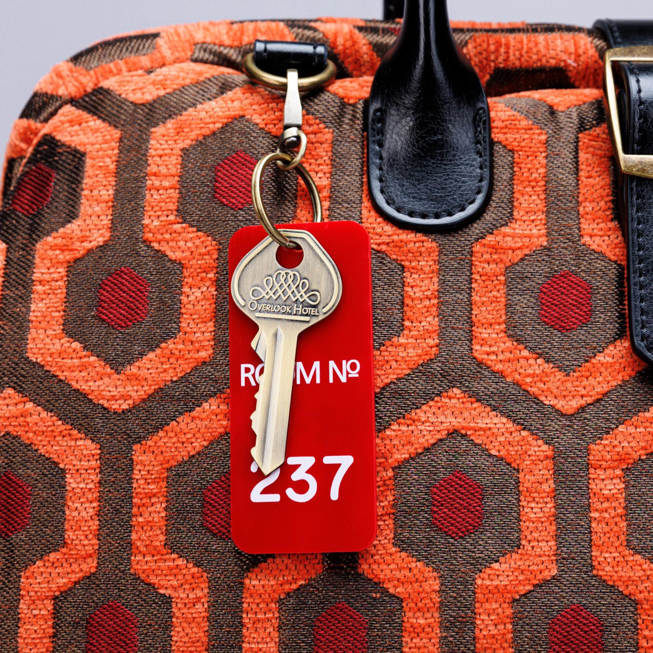 Étiquettes de Bagage - Sécurité et Style pour Vos Voyages