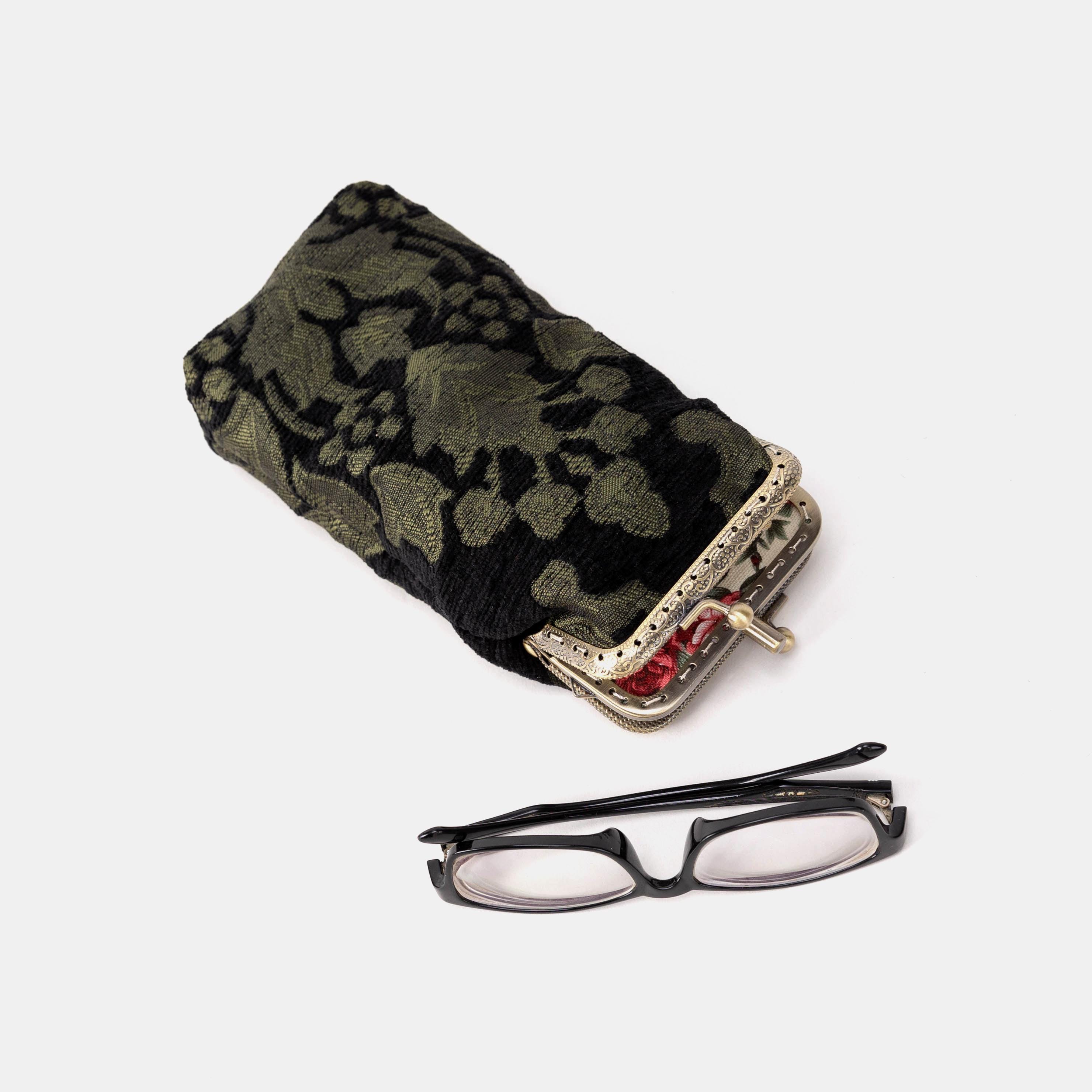 財布・ケース・小物入れ USA Vintage Eyeglasses Case Handsewn Carpet Eyeglasses Case-vintage Double Kiss Lock