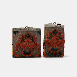 Cartera con 11 y 17 ranuras para tarjetas - Cartera de alfombra cosida a mano - Estuche para identificación con cierre de beso vintage - Tarjetero con cierre - Regalo para ella - Listo para regalar - Revival Jade