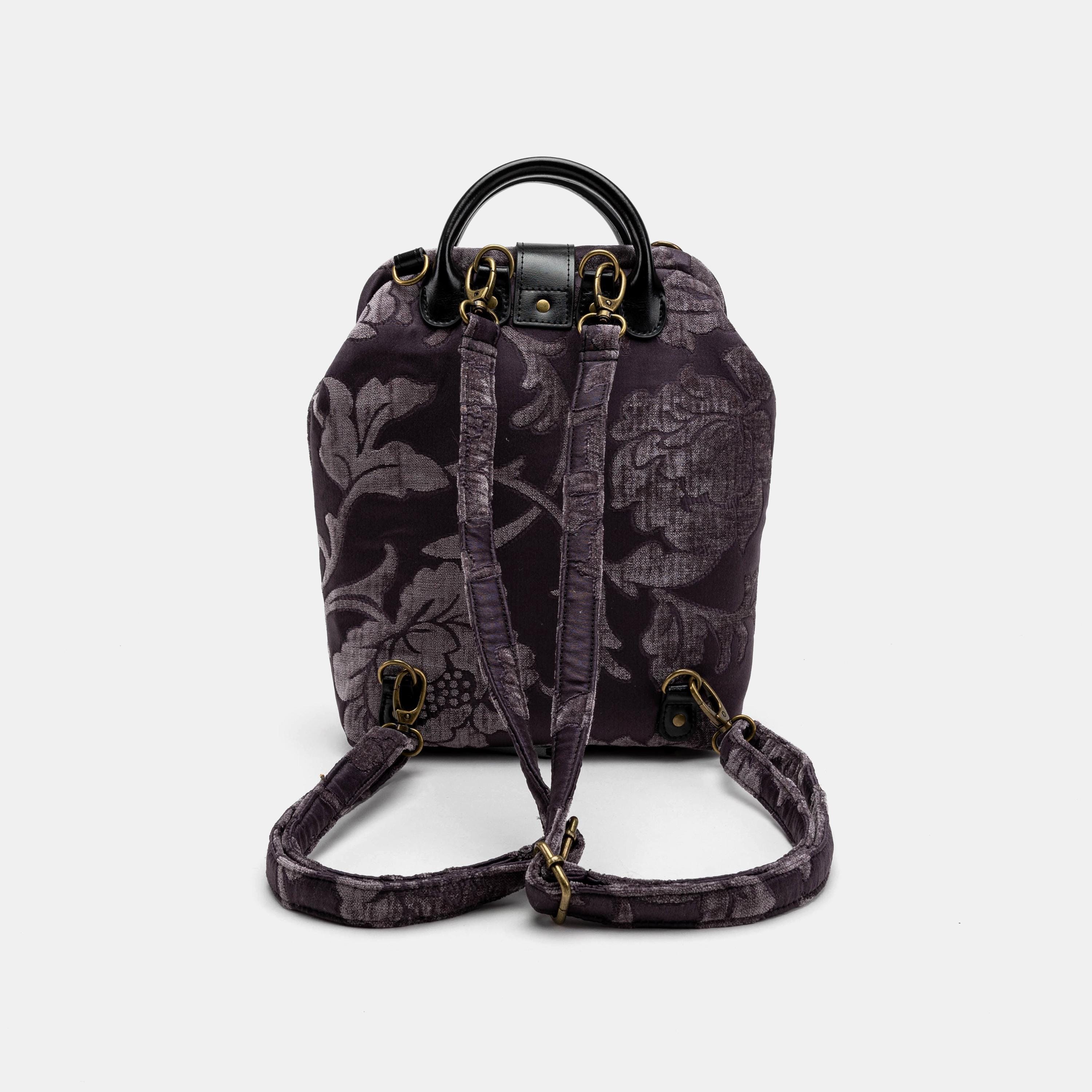backpack.tf football helmet WOONEKY Keychain Pendant for Boys Unique Sports Accessory for Bags Backpacks Birthday Decorative Keychain Sophisticated Design for Boys : Clothing, Shoes & Jewelry Rod Length:7Ft/2.13Mt Gear up for school 13 wicked Herschel Supply Company enters