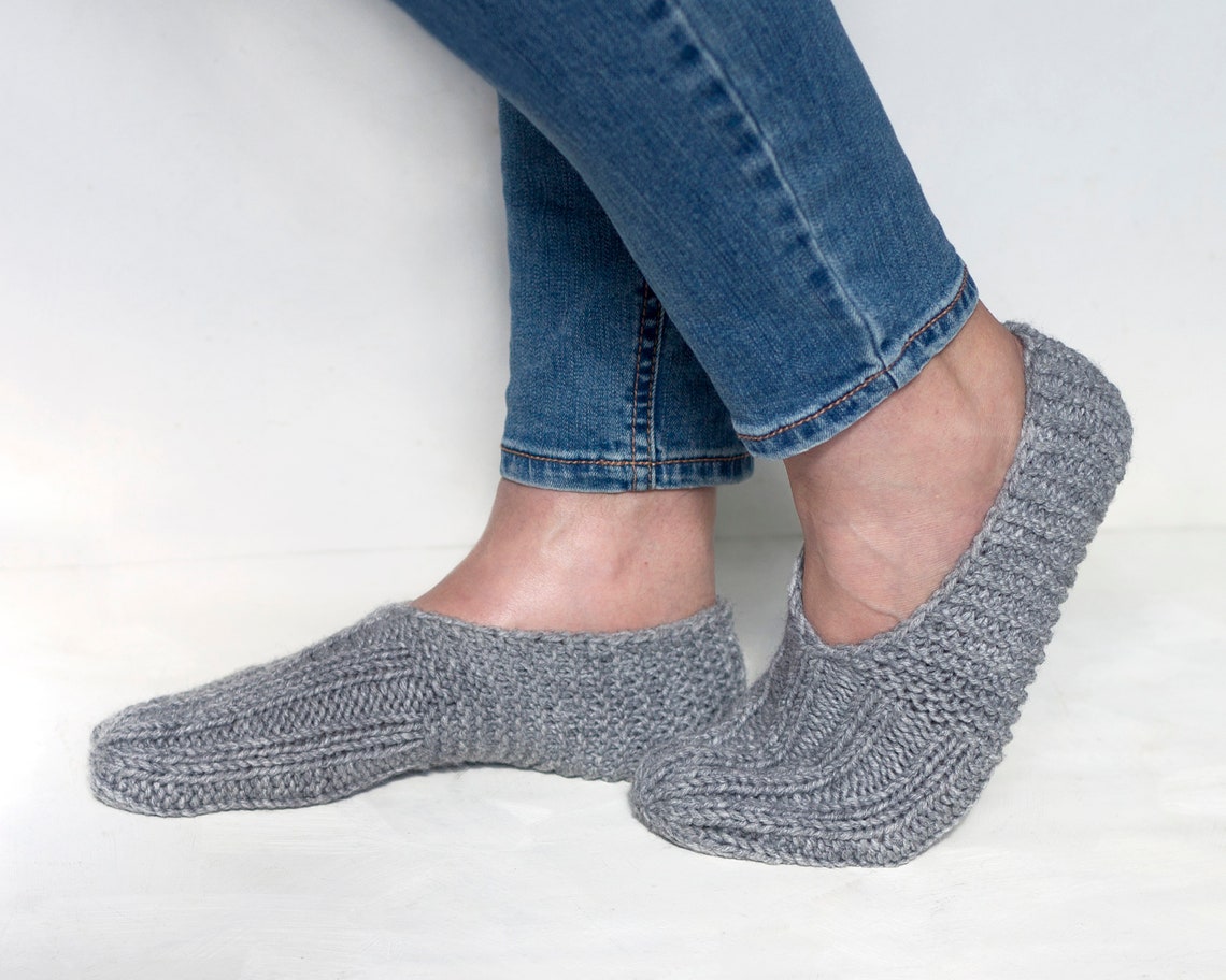 womens grey slipper socks
