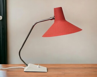 Lampa stołowa SIS, model 63, połowa wieku