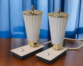 Para eleganckich lamp stołowych, lata 50. XX wieku