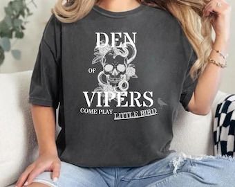 Den of Vipers T-shirt, DEN OF VIPERS, Boekachtige Merch, Boeken, Donkere Romantiek, Booktok, Comfort Colors 1717, Kleine Vogel, Vipers