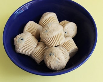 Mini ensemble de savon à muffins aux myrtilles - Savon alimentaire, Savon à cupcakes, Faveurs de savon, Faveurs de fête, Savon aux myrtilles, Savon aux fruits, Savon pour petit-déjeuner, Baignoire pour enfants