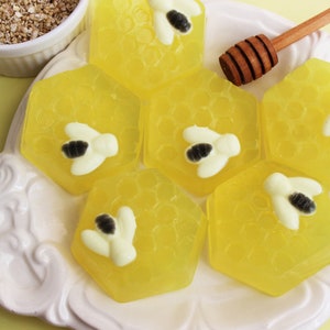 Bee Soap Bar - Honeycomb Bee Soap, Baby Shower Favors, Animal Soap, Honey Comb, Honey Scented, Oatmeal Soap, Exfoliating Soap, Party Favors