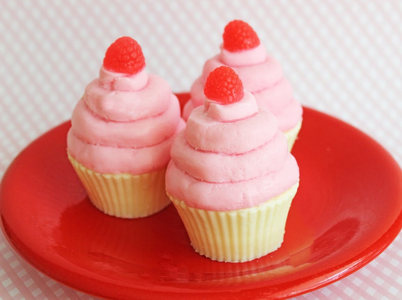 Cupcake Soap Jumbo Raspberry Creme Cake Soap, Raspberry Soap, Fruit Soap, Sweet Soap, Prank Soap, Fake Food Soap, Party Favor, Soap Favors image 2