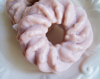 Donut Cruller Soap Cinnamon - Donut Soap, Doughnut Soap, Fake Food Soap, Cute Soap, Fun Soap, Soap Gift, Dessert Soap, Prank Soap, Gag Gift