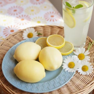 Savon au citron : cadeau réaliste parfumé aux agrumes