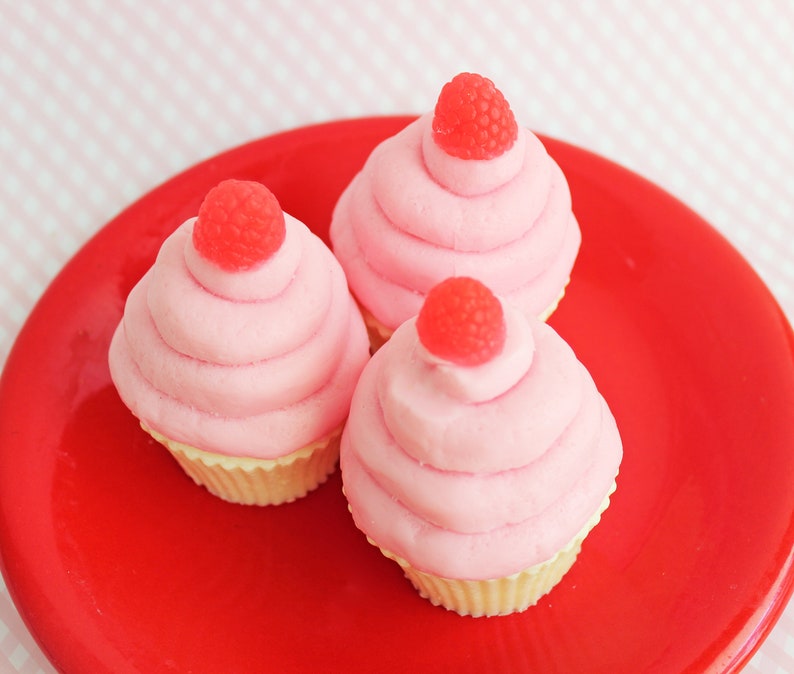 Cupcake Soap Jumbo Raspberry Creme Cake Soap, Raspberry Soap, Fruit Soap, Sweet Soap, Prank Soap, Fake Food Soap, Party Favor, Soap Favors image 3