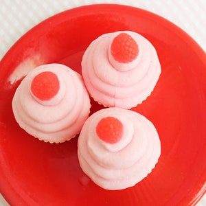 Cupcake Soap Jumbo Raspberry Creme Cake Soap, Raspberry Soap, Fruit Soap, Sweet Soap, Prank Soap, Fake Food Soap, Party Favor, Soap Favors image 4