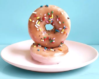 Sabonete em formato de donut com granulado de chocolate: lembrancinha realista para festas, guloseima de banho de mentira