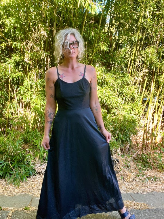 1960's/1970's vintage Black maxi slip dress women's size small