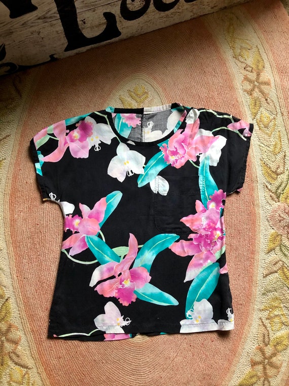 Adorable vintage 1980's floral Hawaiian top. Size… - image 1