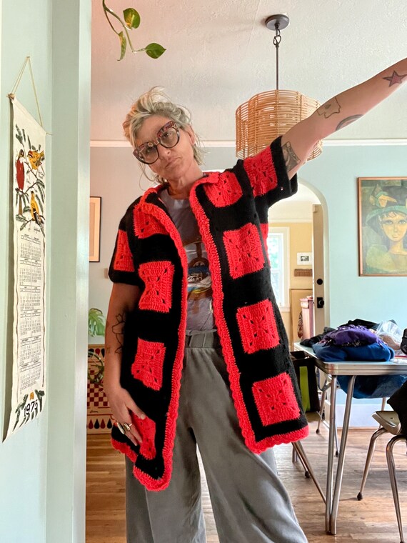 1970’s/80’s vintage upcycled patchwork granny squ… - image 4