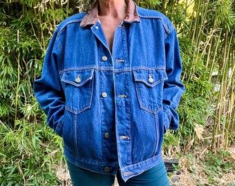 Marlboro Country Store 1980's/1990's Vintage Denim Jean Jacket