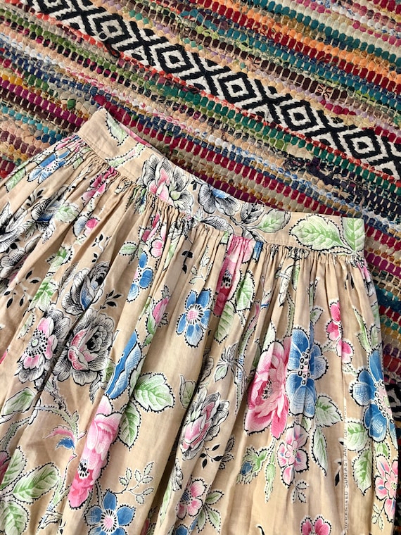 Handmade 1970’s vintage floral pleated skirt wome… - image 2